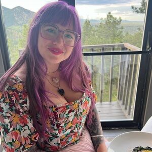 Meet your Posher, Zelda